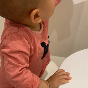 子どものおむつ卒業の準備はいつ整い始める？/福岡モンテッソーリエッセンス乳幼児教室の画像