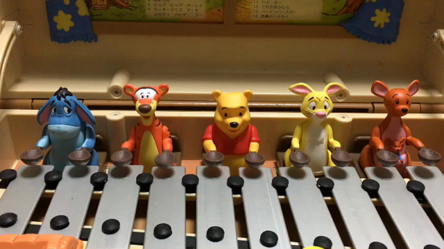 ☆プーさん達がミッキーマウスマーチを奏でるよ☆の記事動画