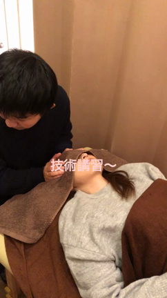 ドライヘッドスパ講習  ご夫婦で仲良し受講の記事動画