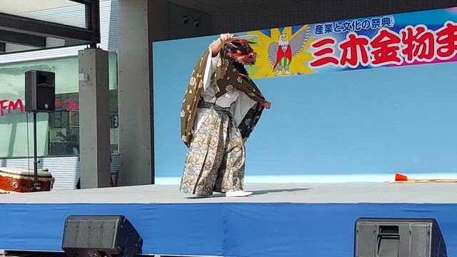 三木金物まつり　人生初の獅子舞の記事動画