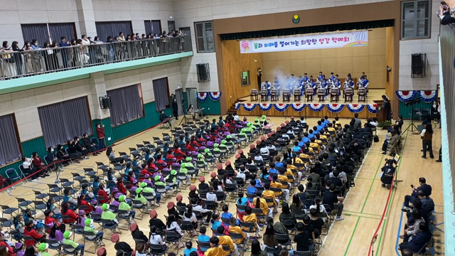 韓国小学校の学芸会を観てきましたー。の記事動画