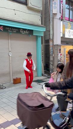 THE 笑店街 クリスマス SHOW-2025年の記事動画