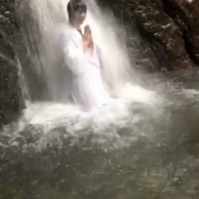 滝行に行ってみたの画像