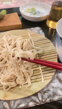 手打ち蕎麦で夜ご飯♪の記事動画