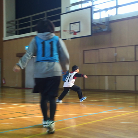 学年対抗バスケットボール大会  3.4年生の画像