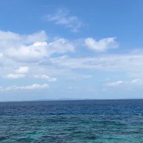 久高島と海の画像