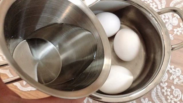 5分で完成♪お湯を沸かさずに作れる半熟ゆでたまごの記事動画