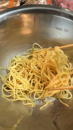 弁当に焼きそばを入れるときの裏技の記事動画