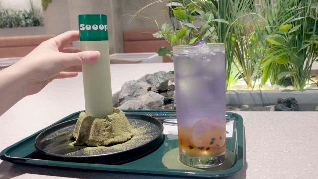 新大久保でカフェ巡ってみた♡の記事動画