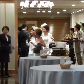 動画にしてみた 出張花衣『ホワイト スパークリング パーティー』in ブエナスタ西大分の画像