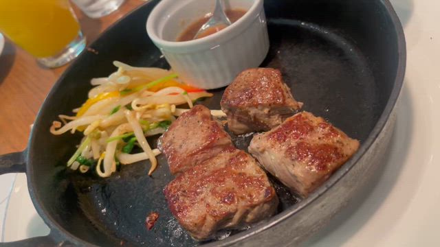ちょっと高級ランチの記事動画