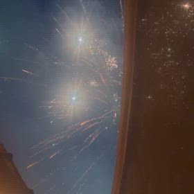 ただいまー。花火、動画の画像