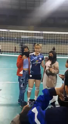 ペルーのプロバレーボーラー四女長い7ヶ月が終わったの記事動画