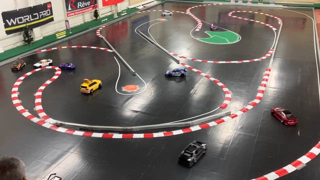 土曜の夜の記事動画