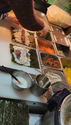～26.2月 韓国旅行　朝ご飯は具沢山キンパ～の記事動画