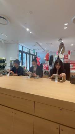 日帰り福岡！ユニクロ天神店プレオープン行ってきましたの記事動画
