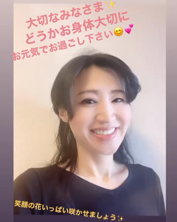 魔女のメッセージ『変化を受け入れ、 自分で考え行動しましょう』【北海道 札幌 /占い】の記事動画