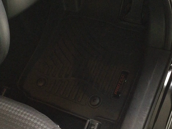 立体カーマット デミオ ＤＪ系（現行車） 装着動画です！の記事動画