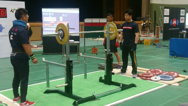 パーソナルのお客様、パワーリフティングで優勝！の記事動画