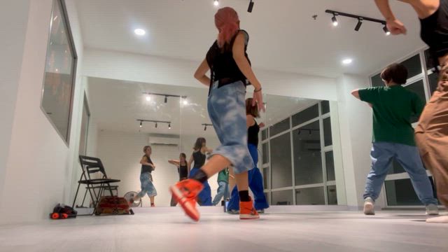 ダンスリハーの記事動画