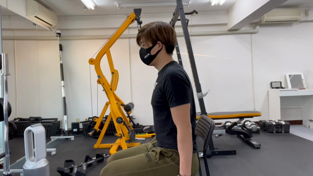 冬の肩こりや眼精疲労の根本原因とは？の記事動画