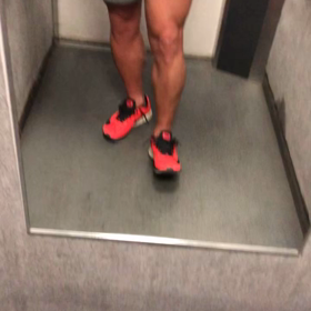 人生に困ったらフル  スクワットでほとんどなんとかなるの画像