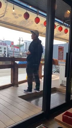 シュウ中尉にめちゃくちゃ心配かけたin博多の記事動画