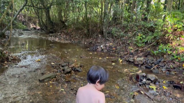 過去最高を更新の滝＆ハンバーガー！！！＠石垣島の記事動画
