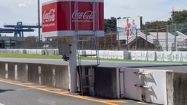 筑波テスト　ZRX1100の記事動画