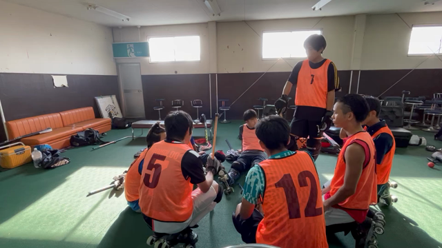男子合宿の記事動画