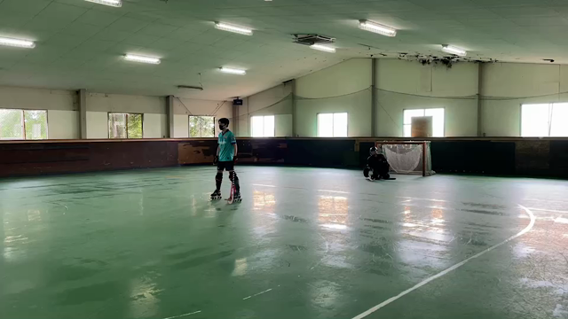 女子合宿の記事動画