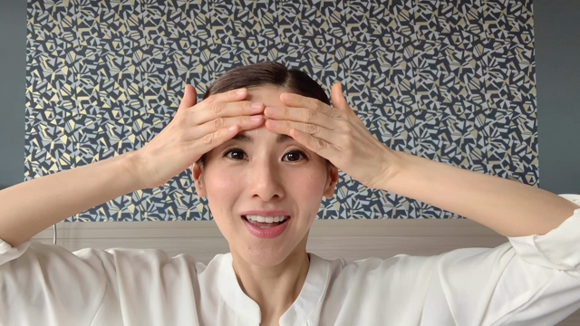 おでこのシワ改善！目ヂカラも強力にアップする【動画レッスン】の記事動画