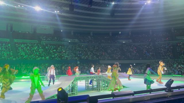 【甥っ子とディズニーオンアイスへ】まさか一番ハマったのは…？笑の記事動画