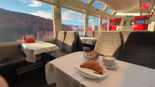 明日はベガホールでお待ちしています！の記事動画