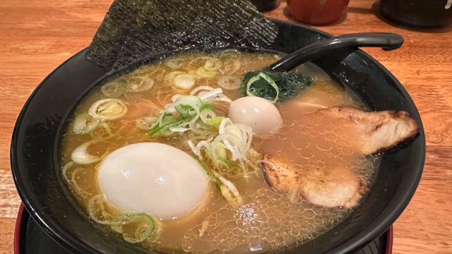 福岡グルメ&パワースポットの記事動画