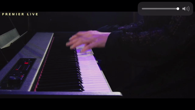 やっと寝た(；ω；)本日昼ライブ4カメ #ピアノ弾き語りの記事動画
