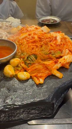 【韓国・石岩生】子連れ韓国ご飯に是非っ！の記事動画