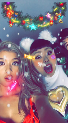 Eve Eve Christmas❤️の記事動画
