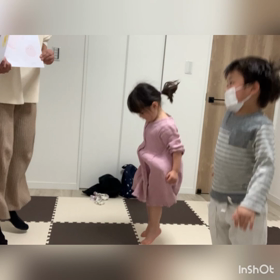 青葉台教室　おしゃべり絵本リトミック®︎のレッスンの画像