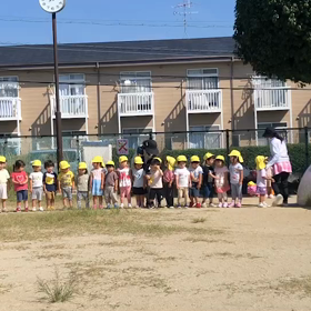公園でかけっこ　りす組の画像