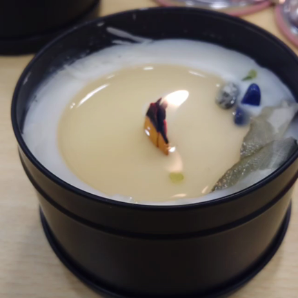 炎のゆらぎ、薪の燃える音の記事動画