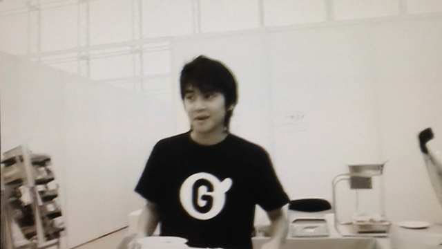 SUMMARY2004*.。舞台裏でよく喋るたいぴちゃん。の記事動画