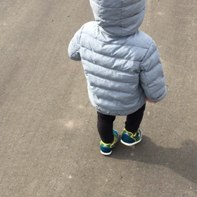 1歳4ヶ月＊お散歩の画像