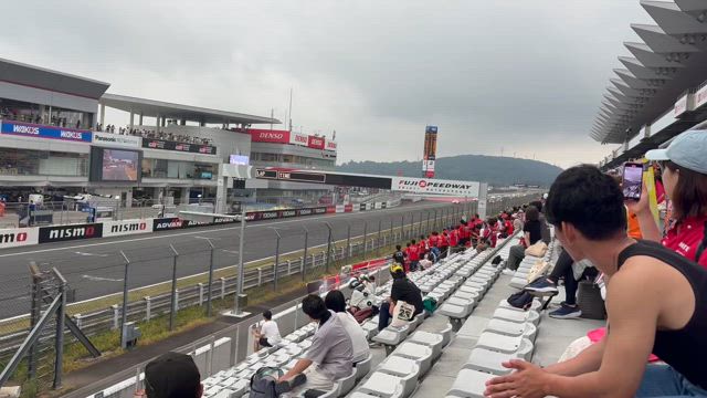 今日はRACE２決勝！の記事動画