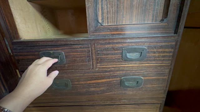 断捨離ご自宅サポート『百年前のおばあちゃんの箪笥』①の記事動画