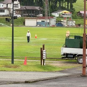 芝生にの画像
