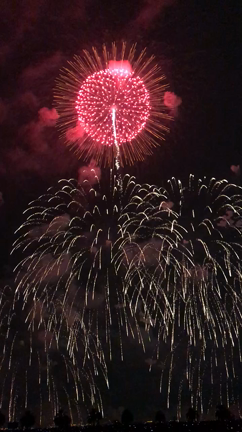 スペシャル花火大会の記事動画