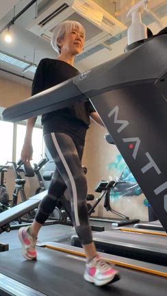 裸足で歩けない現代人の記事動画