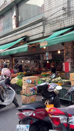 台湾の美味しい朝食＆夜市の食事の記事動画