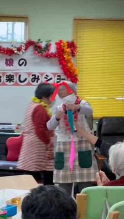 彩優♡４人娘のマジックショ〜˚₊*୧⃛(๑⃙⃘⁼̴̀꒳⁼̴́๑⃙⃘)୨⃛*₊の記事動画